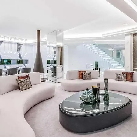 Villa Opulenta Verdaderamente Impresionante