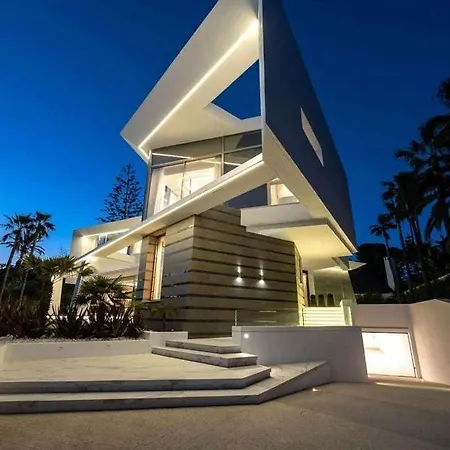 Opulenta Verdaderamente Impresionante Villa